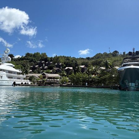 2 Bedroom Luxury Apartment With Spectacular Views Marigot Bay Exterior photo